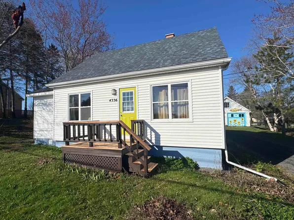 4336 Highway 1, Three Mile Plains, NS B0N 2T0