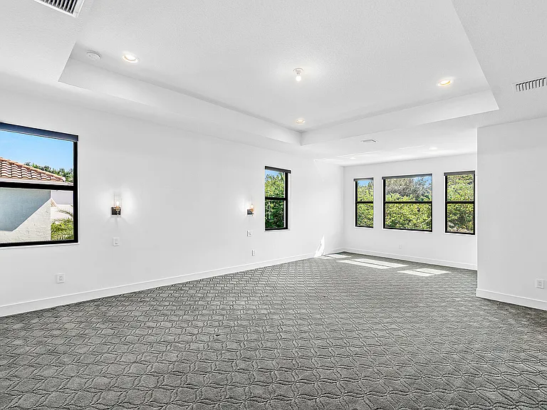 9006 Dulcetto Ct — Photo 26