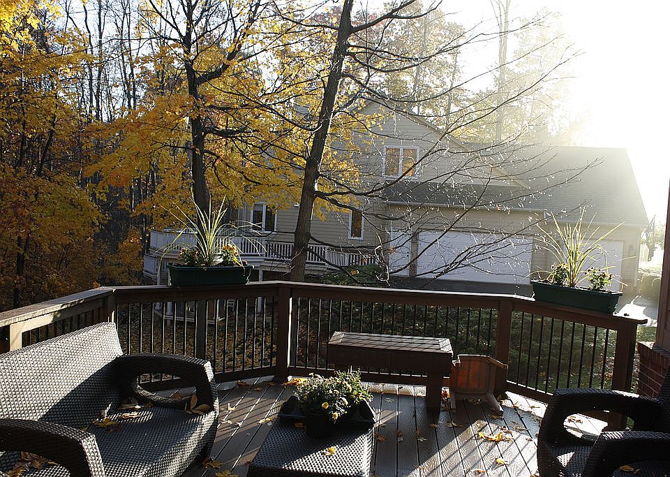 1st image of 5861 Turnberry Dr