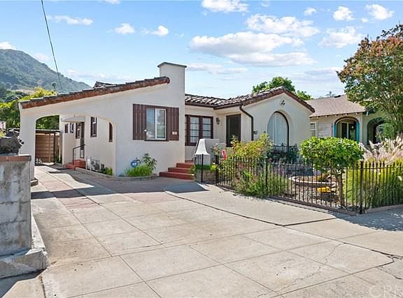 2nd image of 287 Chorro St