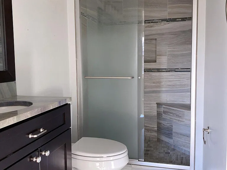 Master bedroom bathroom