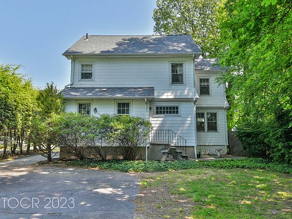 5th image of 66 Bellevue Ave