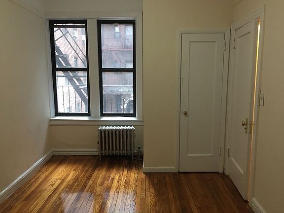 2nd image of 4333 48th St APT 5D