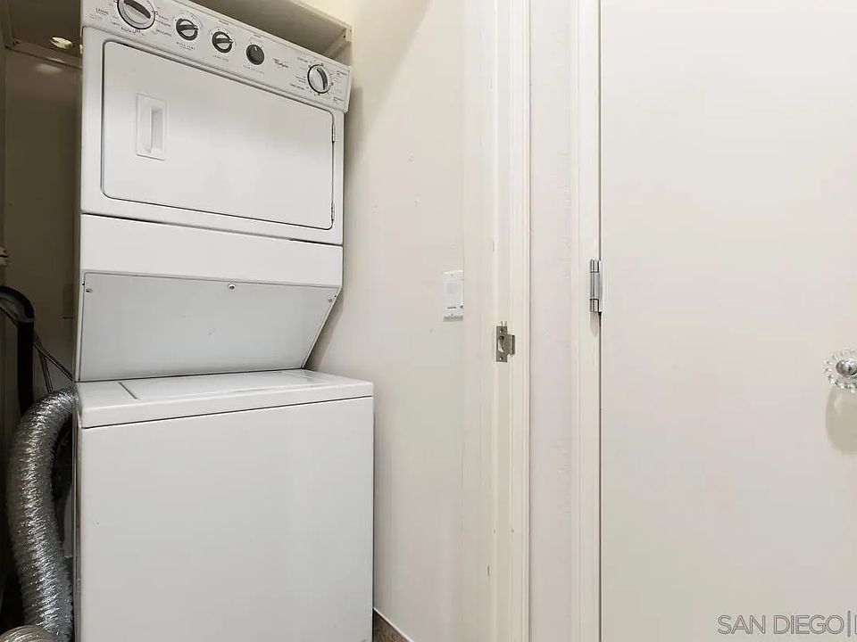 1st image of 700 Front St Unit 906