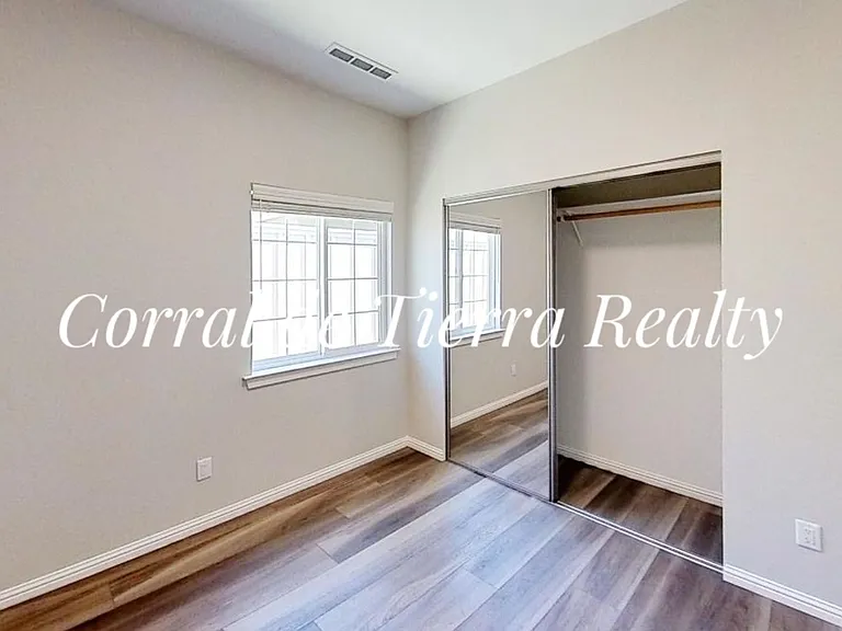 34 Maple St — Photo 8