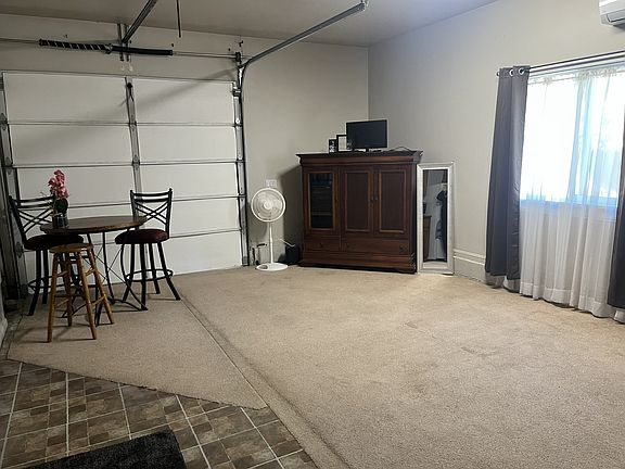 5th image of 1640 Maryland Ave