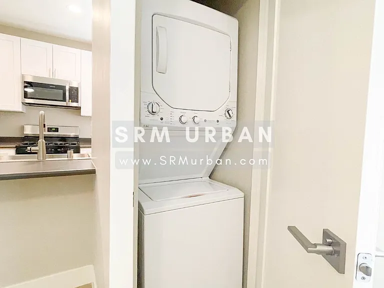 1556 8th Ave #22 — Photo 9