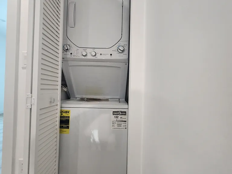 6061 Fulton Ave #6 — Photo 33