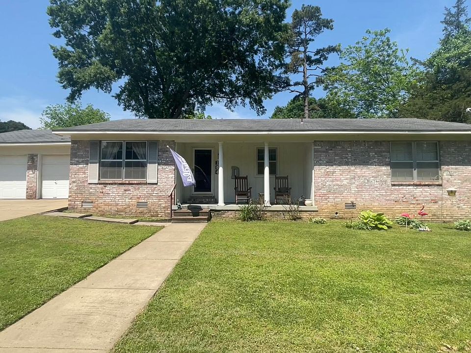 1st image of 204 Tanglewood Dr