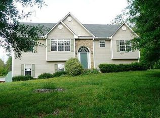 3725 Green Ave, Loganville, GA 30052