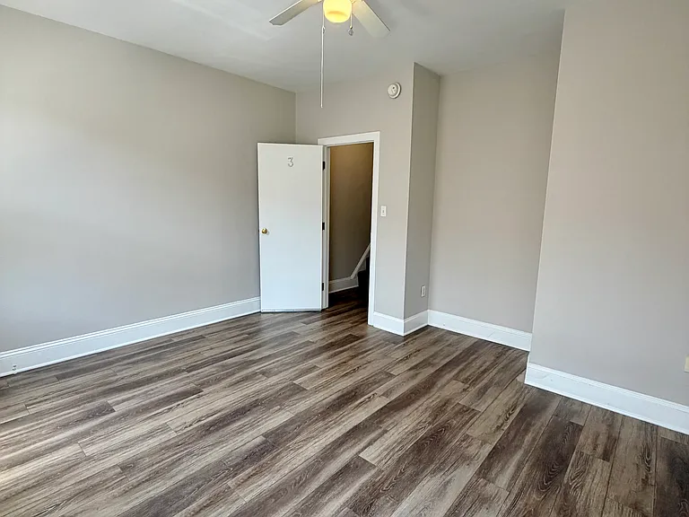 4047 Sansom St #H — Photo 16
