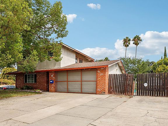 3rd image of 6010 Brett Dr