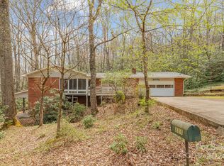 211 Chapel Rd, Black Mountain, NC 28711