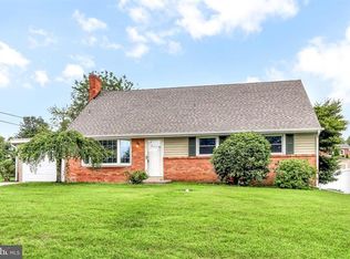 507 Bean Blossom Dr, Lancaster, PA 17603