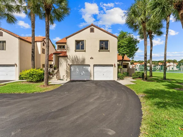 18 Via De Casas Sur #205, Boynton Beach, FL 33426