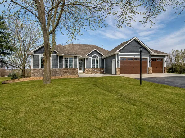 406 Singing Hills Dr SE, Lonsdale, MN 55046