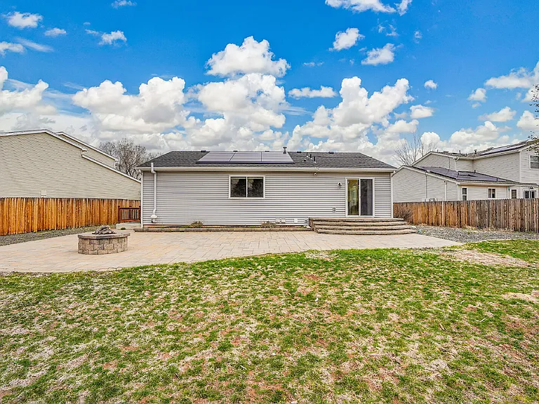 8065 Eagleview Dr — Photo 43