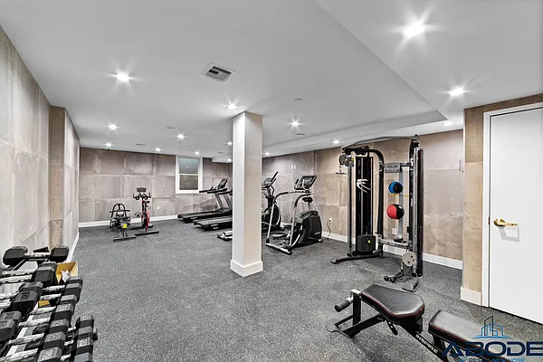 Rented by ABODE NYC LLC | media 9