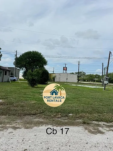 2432 W Austin St #17 Photo 1