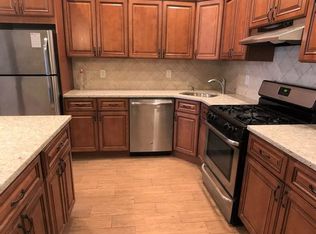 60-01 Putnam Ave #1L, Ridgewood, NY 11385