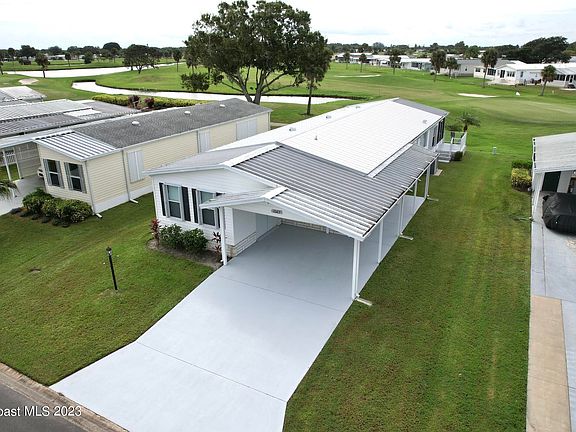 2nd image of 1065 Royal Palm Dr