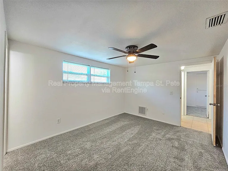 611 Lyndhurst St — Photo 21
