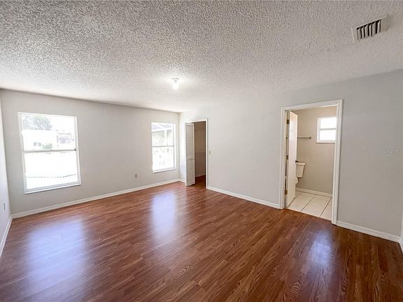 4th image of 1750 EVERGREEN COURT