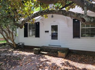 115 Cypress St, Greensboro, NC 27405