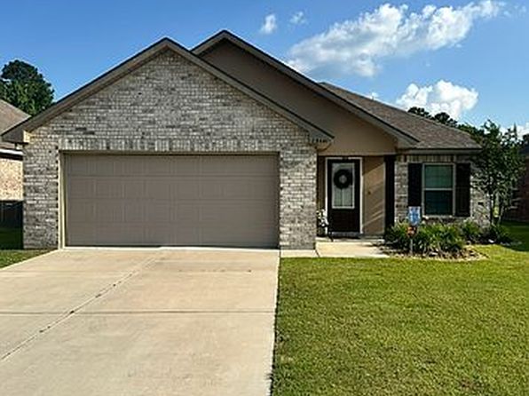 23441 Mango Dr