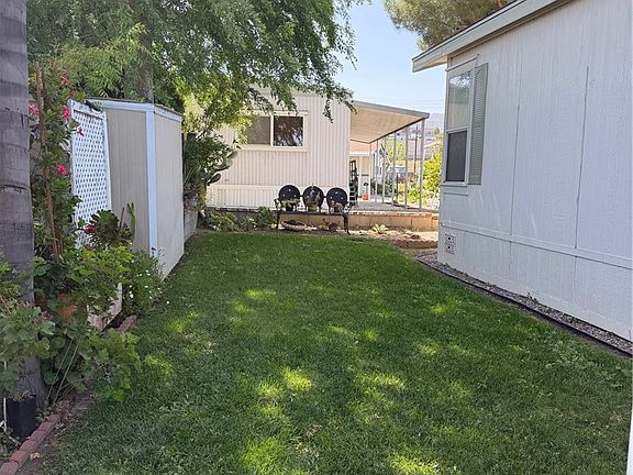3rd image of 27361 Sierra Hwy Space 119
