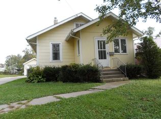 214 W 11th St S, Newton, IA 50208