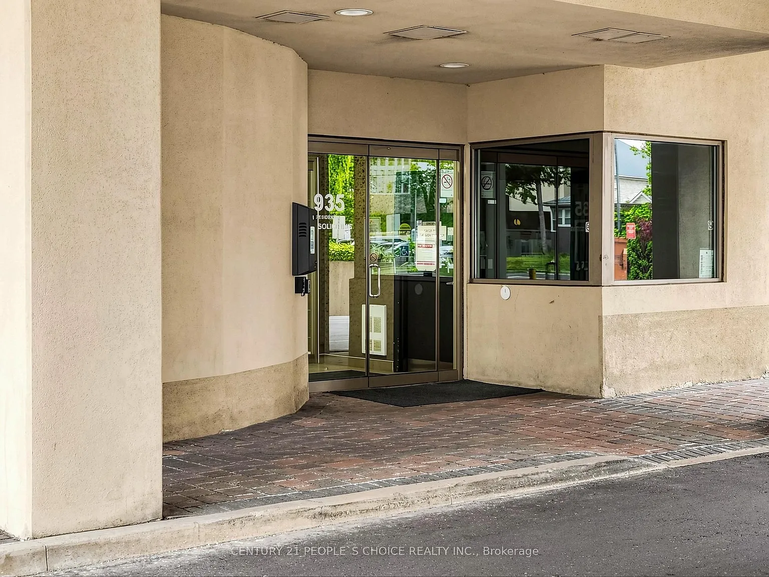 2 bed, $2,900 — Photo 4