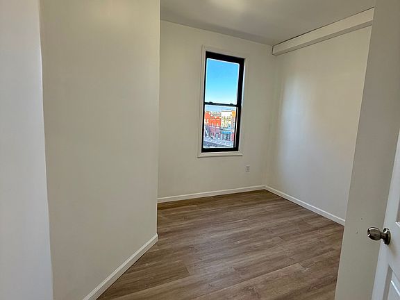 5th image of 82 Madison Ave APT 2
