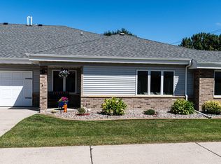 2003 26th Ave S UNIT D, Grand Forks, ND 58201