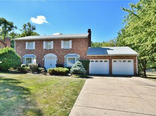 1099 Antler Dr, Clairton, PA 15025