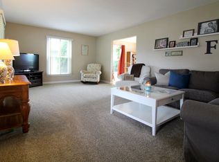 1128 Lakeside Dr S, Battle Creek, MI