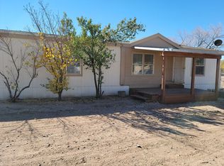 13 Bennet Rd, Los Lunas, NM 87031