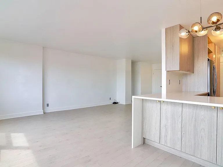 500 Central Ave #610 — Photo 22