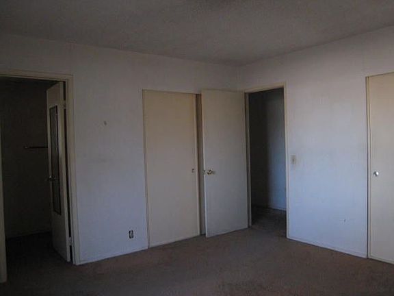 5th image of 4313 Snead Dr