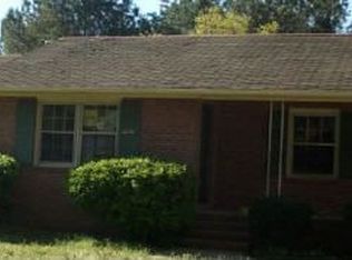 1270 E McIntosh Rd, Griffin, GA 30223