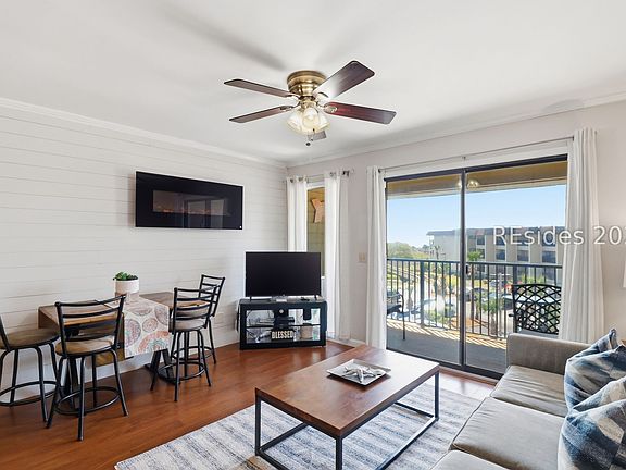 4th image of 40 Folly Field Rd APT B344