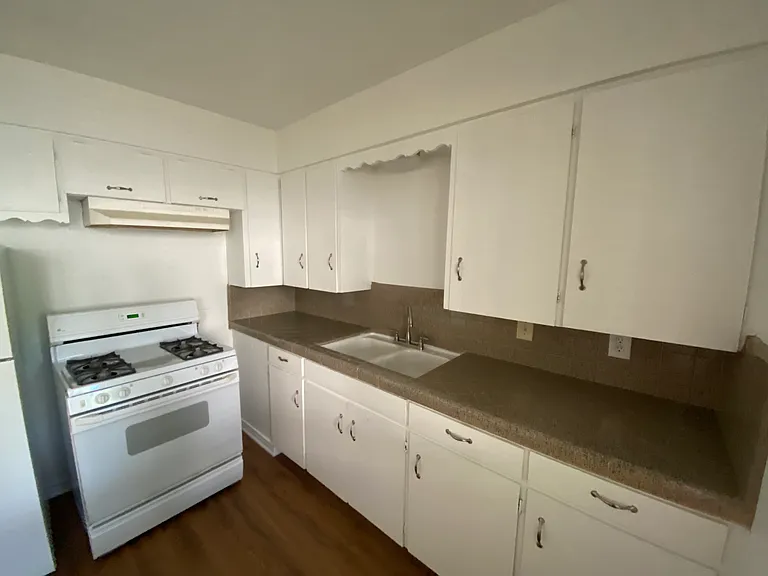 5823 McCommas Blvd #A — Photo 11