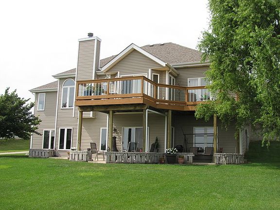 3rd image of 4495 Westwind Dr