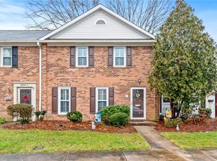 3830 E Huntingreen Ln #C, Winston Salem, NC 27106