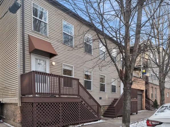 648 N Bishop St #S, Chicago, IL 60642