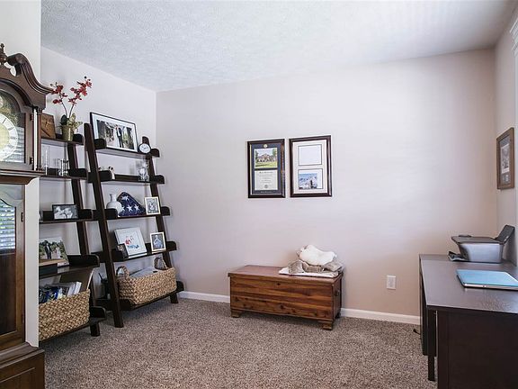 4th image of 1136 Abbington Dr