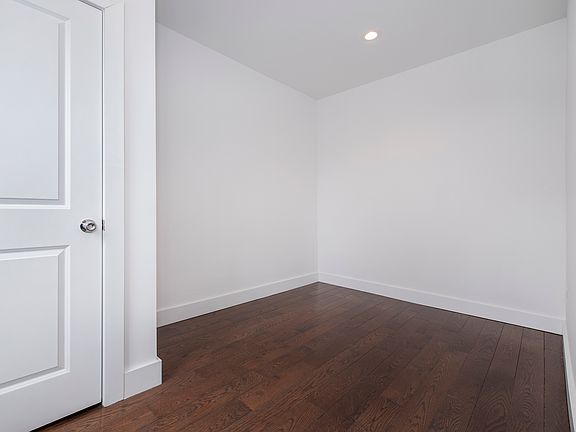 4th image of 519 Myrtle Ave #3R