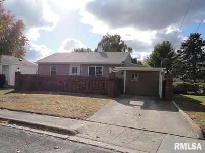 923 Hawley St, Taylorville, IL, 62568