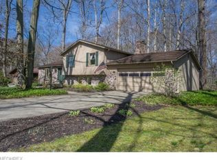74 Barton Dr, Munroe Falls, OH
