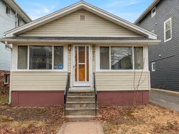 5655 Macara St N, Halifax, NS B3K 1W3